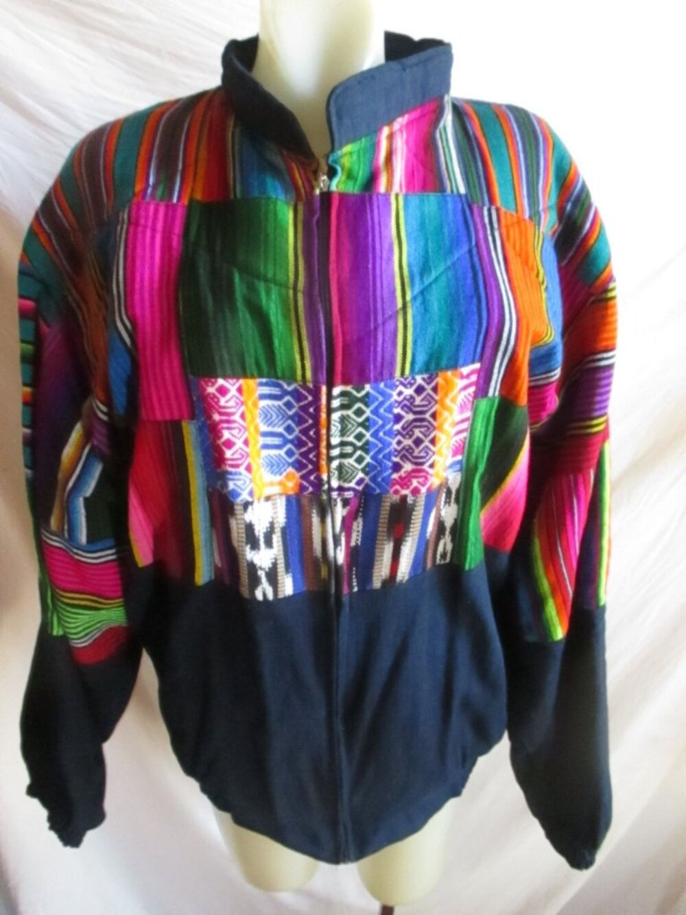Women's Jacket XL Vintage Guatemala Full Zip Quetzal Rainbow Color Puffer